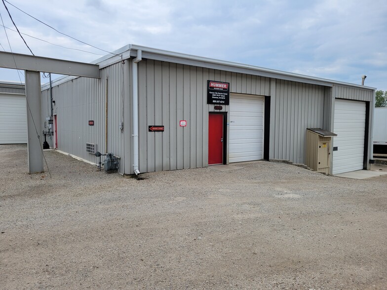 20501 W 67th St, Shawnee, KS à louer - Photo de l’immeuble – Image 2 sur 8