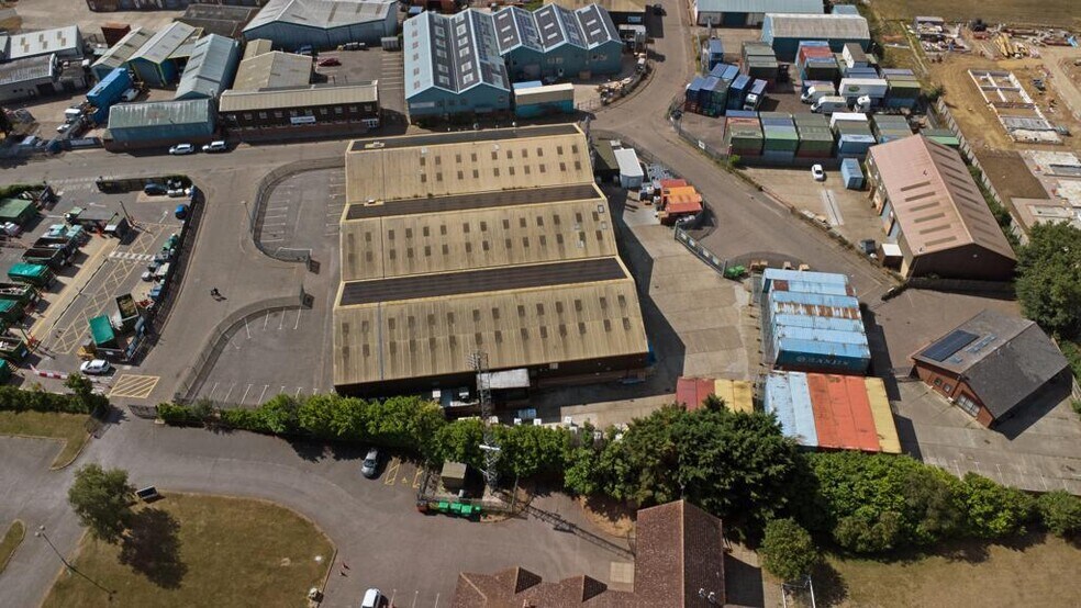 18-21 Springfield Rd, Burnham On Crouch à vendre - Photo de l’immeuble – Image 3 sur 11