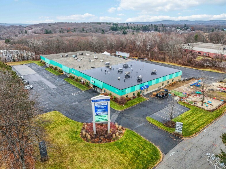 910 Boston Tpke, Shrewsbury, MA à louer - Photo de l’immeuble – Image 1 sur 9