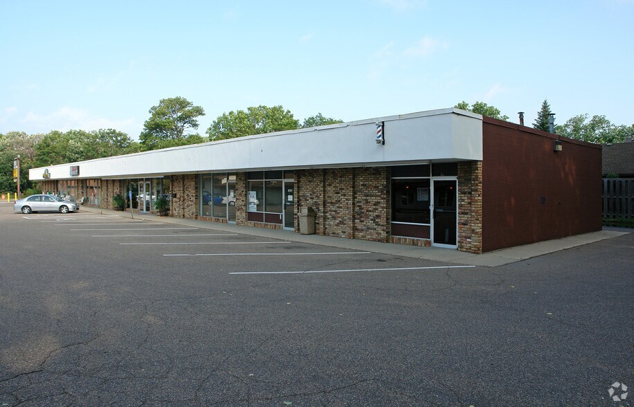 1431-1439 NW Silver Lake Rd, Saint Paul, MN à louer - Photo de l’immeuble – Image 3 sur 5