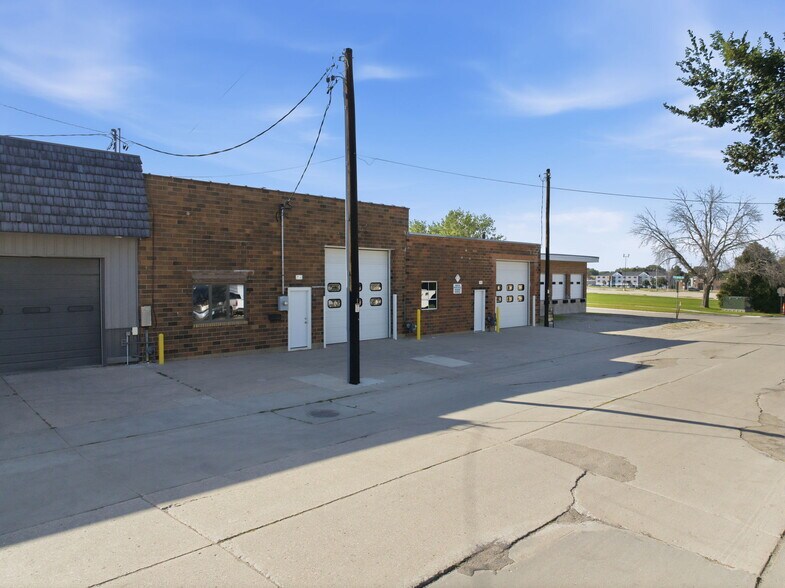 708-712 S Jefferson Ave, Mason City, IA à vendre - Photo de l’immeuble – Image 3 sur 26
