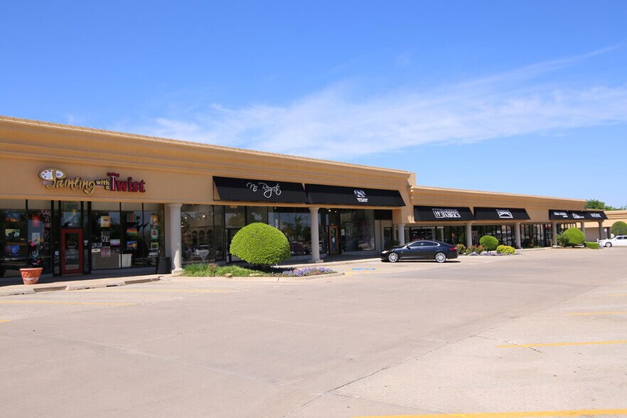 9301 N Pennsylvania Pl, Oklahoma City, OK à louer - Photo de l’immeuble – Image 3 sur 9