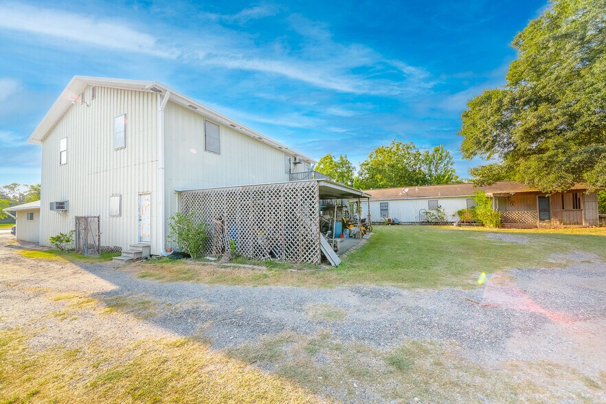 5802 Sheppard Rd, Baytown, TX à vendre - Photo de l’immeuble – Image 3 sur 9