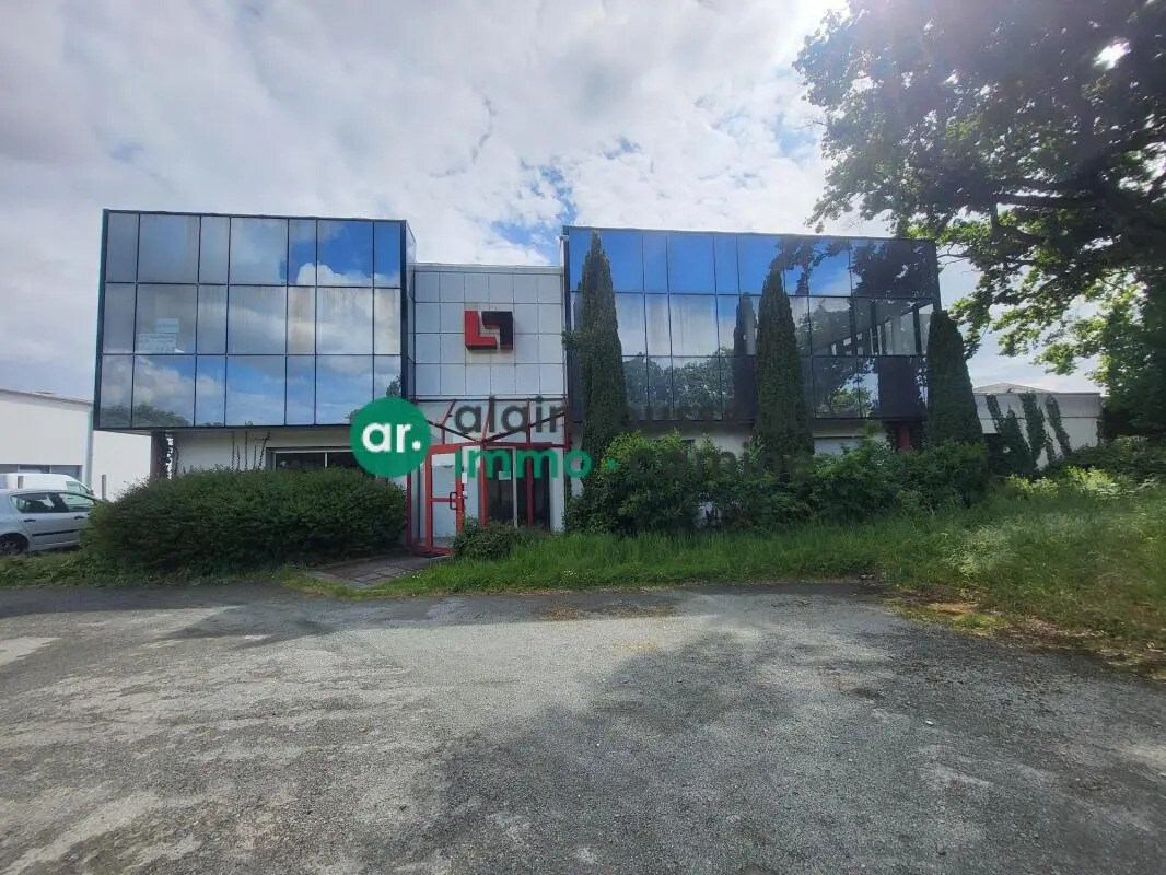 Local d'activités dans Trélazé à vendre Photo principale– Image 1 sur 1