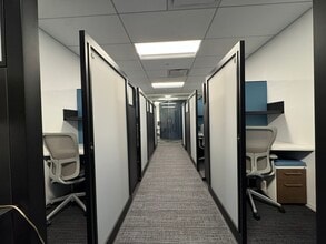 1185 Avenue of the Americas, New York, NY à louer Photo intérieure– Image 2 sur 4