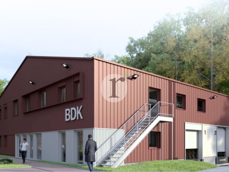 Local d'activités dans Lesquin à vendre - Photo de l’immeuble – Image 3 sur 4