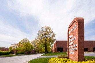 1500 Caton Center Dr, Arbutus, MD à louer Photo intérieure– Image 1 sur 1