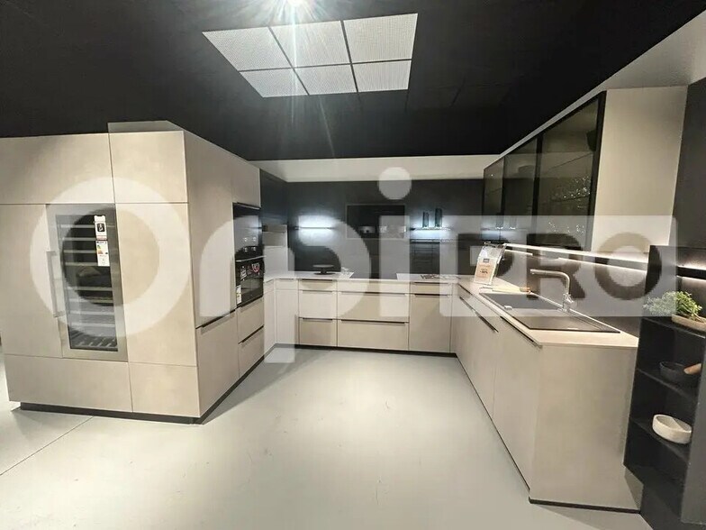 Local commercial dans Anse à louer - Photo intérieure – Image 3 sur 4