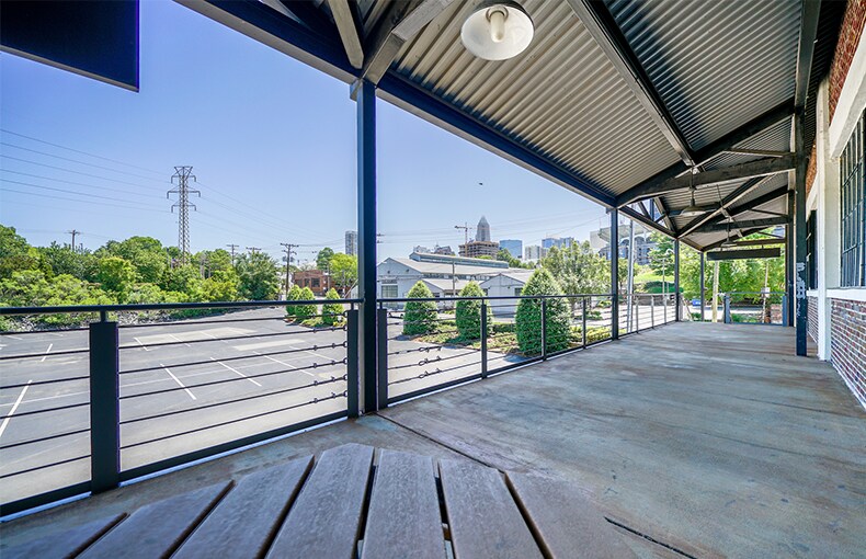 800 Westmere Ave, Charlotte, NC à louer - Photo de l’immeuble – Image 2 sur 24