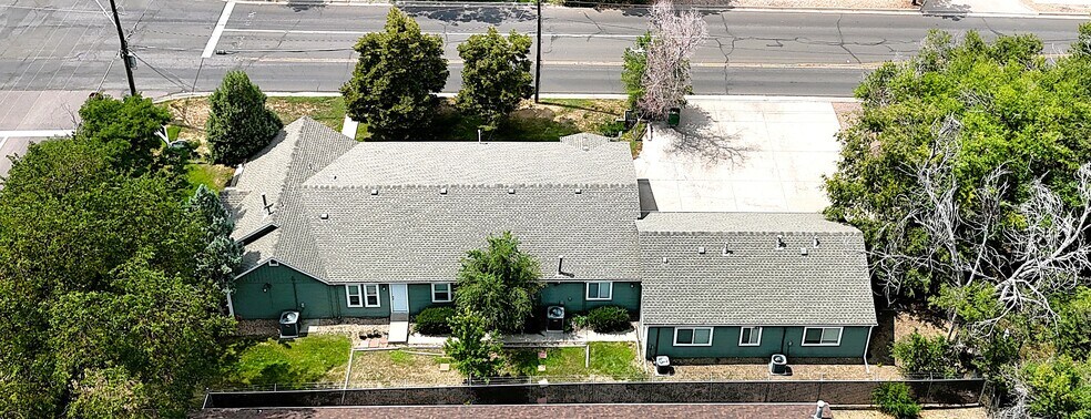 9595 W 49th Ave, Wheat Ridge, CO à vendre - Photo principale – Image 1 sur 20