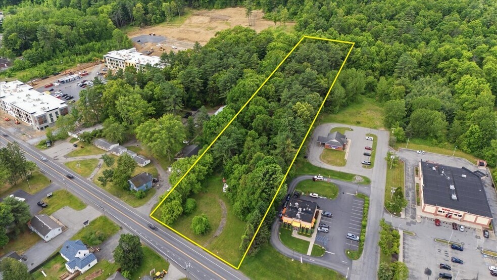 645 Old Saratoga rd, Gansevoort, NY à vendre - Photo de l’immeuble – Image 2 sur 11