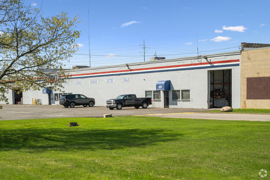 1450 Lyell Ave, Rochester, NY à louer - Photo de l’immeuble – Image 2 sur 12