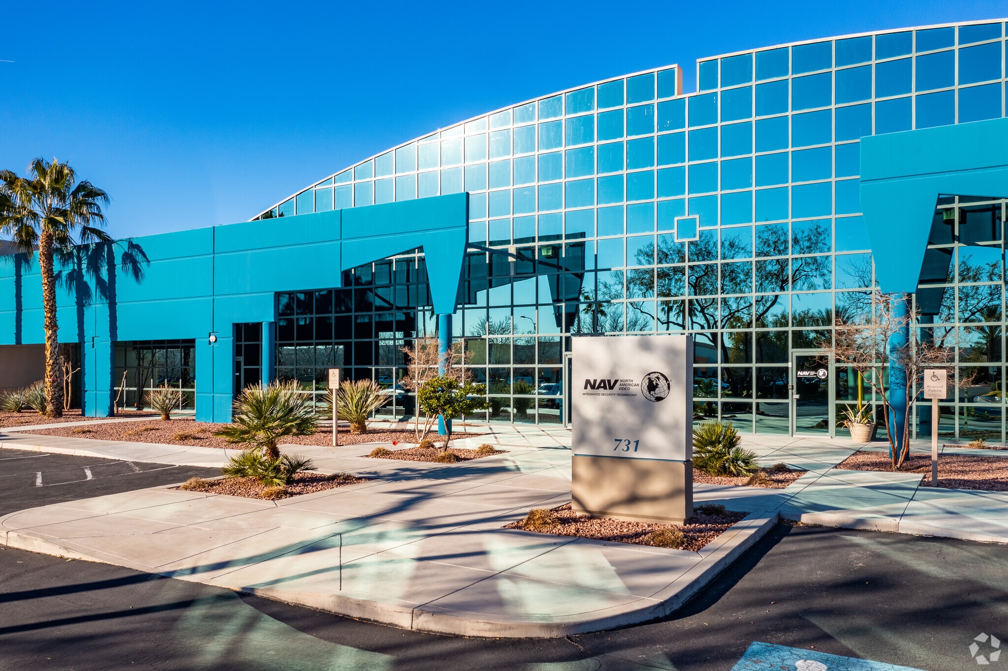 750 Pilot Rd, Las Vegas, NV à louer Photo principale– Image 1 sur 7