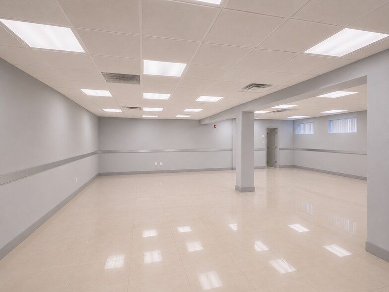8476 SW 40th St, Miami, FL à louer - Photo de l’immeuble – Image 2 sur 28