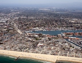 4300 Campus Dr, Newport Beach, CA - VUE AÉRIENNE  vue de carte