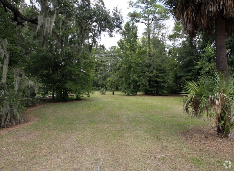 5128 Ogeechee Rd, Savannah, GA à vendre - Photo principale – Image 1 sur 8