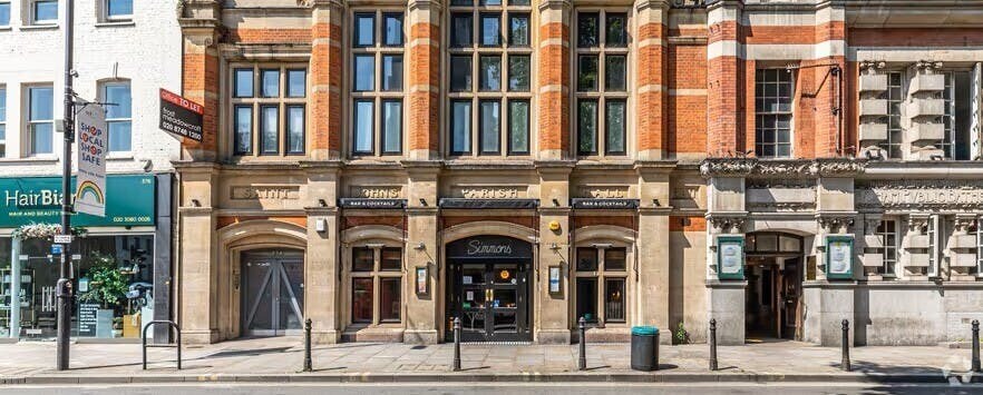 374 North End Rd, Londres à louer Photo de l’immeuble– Image 1 sur 5