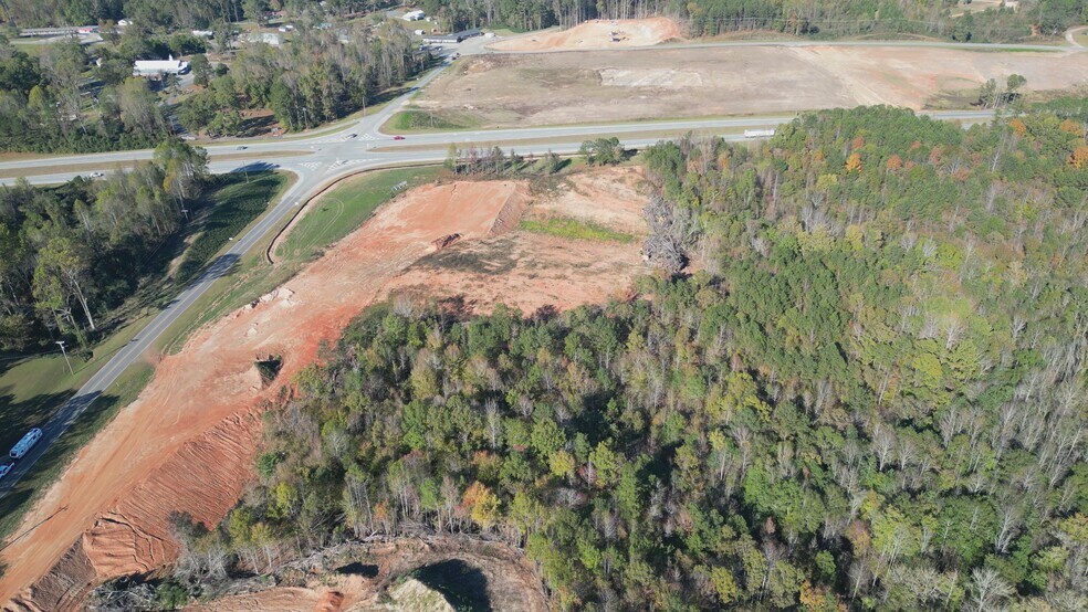302 Coven Abbett Highway hwy, Alexander City, AL à vendre - Vidéo sur l’annonce professionnelle – Image 2 sur 3