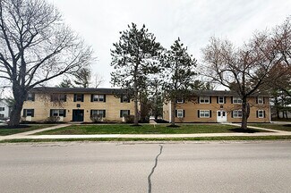 Plus de détails pour 119 S Park Ridge Rd, Bloomington, IN - Logement à vendre