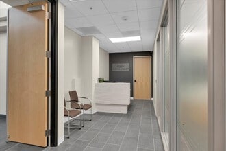 1635 Village Center Cir, Las Vegas, NV à louer Photo intérieure– Image 2 sur 10