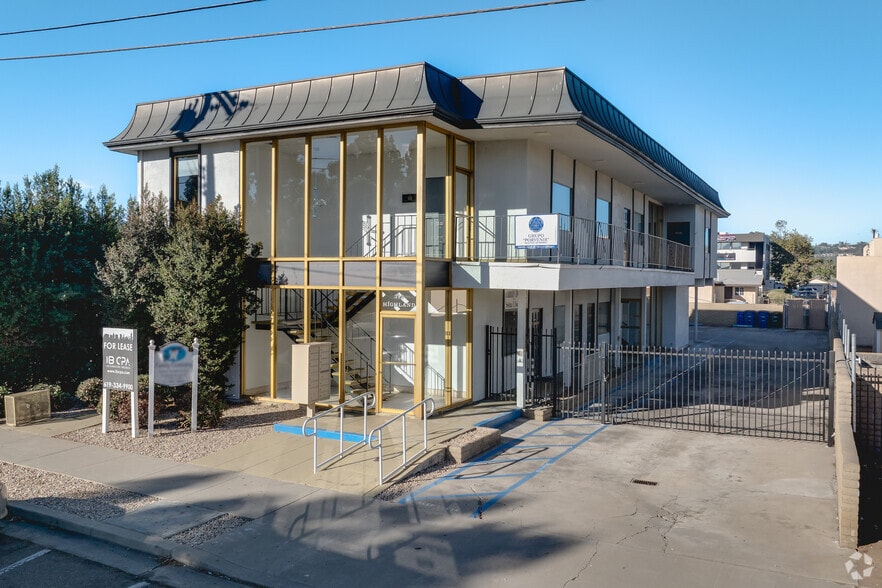 312 Highland Ave, El Cajon, CA à louer - Photo principale – Image 1 sur 10