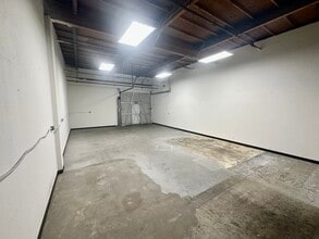 17151 Newhope St, Fountain Valley, CA à louer Photo intérieure– Image 1 sur 7