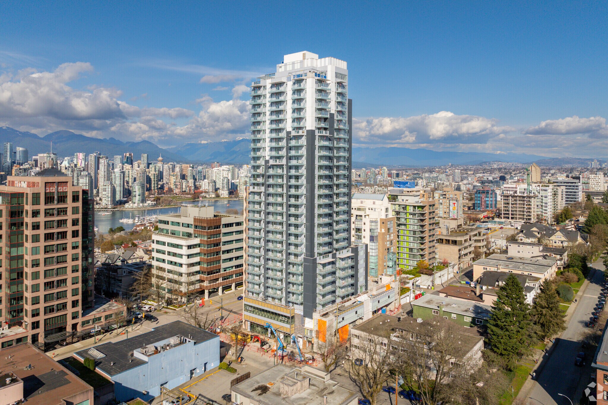 2538 Birch St, Vancouver, BC à vendre Photo de l’immeuble– Image 1 sur 3