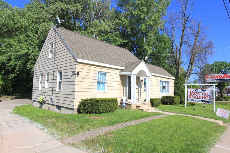 1757 Main St, Green Bay, WI à vendre - Photo principale – Image 1 sur 14