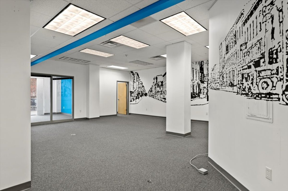 2113 Ellsworth Blvd, Malta, NY à louer Photo intérieure– Image 1 sur 9
