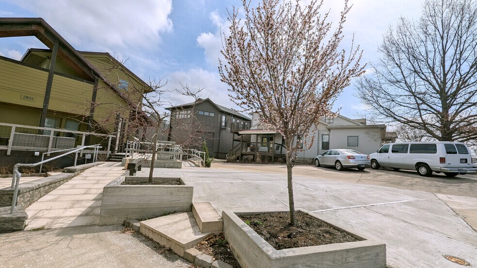 2606 Westwood Dr, Nashville, TN à vendre - Photo de l’immeuble – Image 3 sur 43