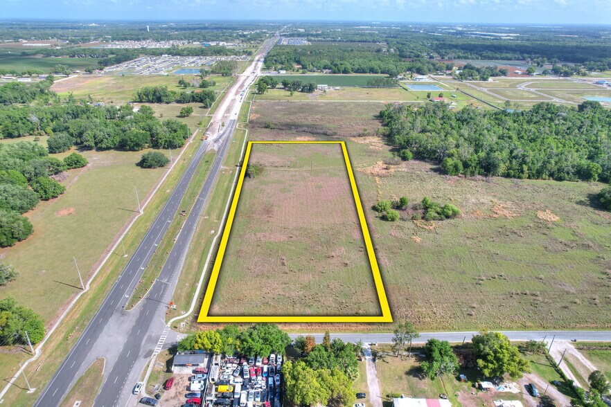 Land Portfolio portefeuille de 8 biens à vendre sur LoopNet.fr - Photo principale – Image 3 sur 7