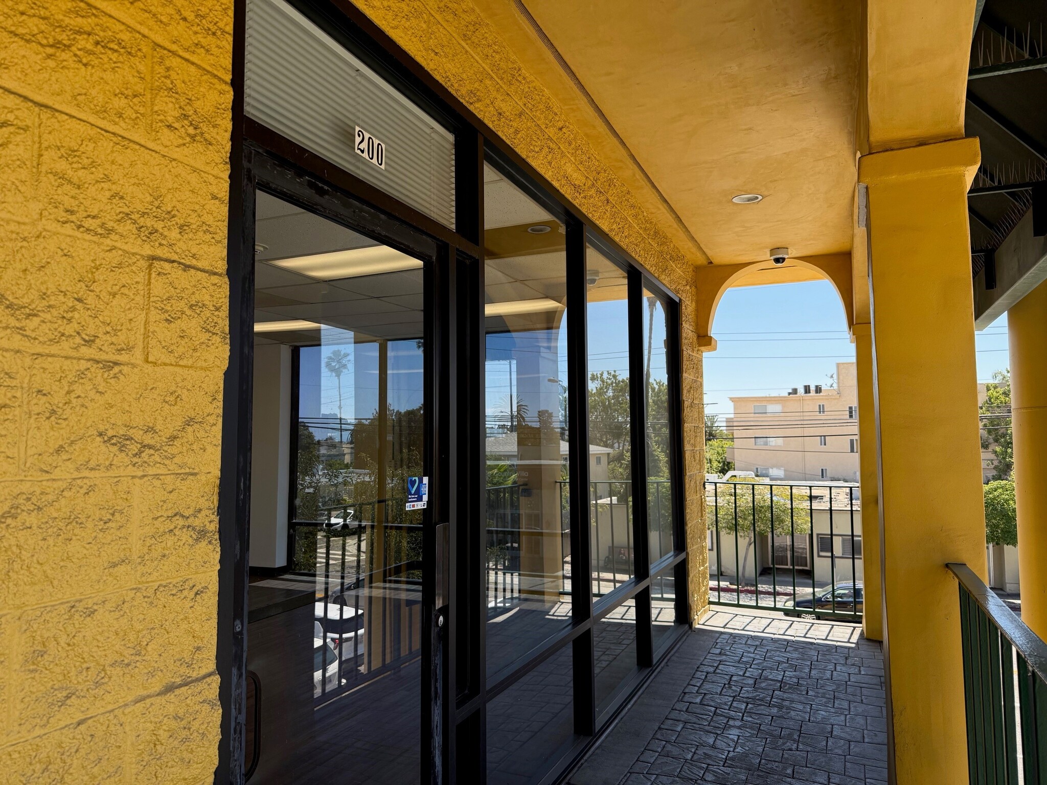 3500 Overland Ave, Los Angeles, CA à louer Photo intérieure– Image 1 sur 12