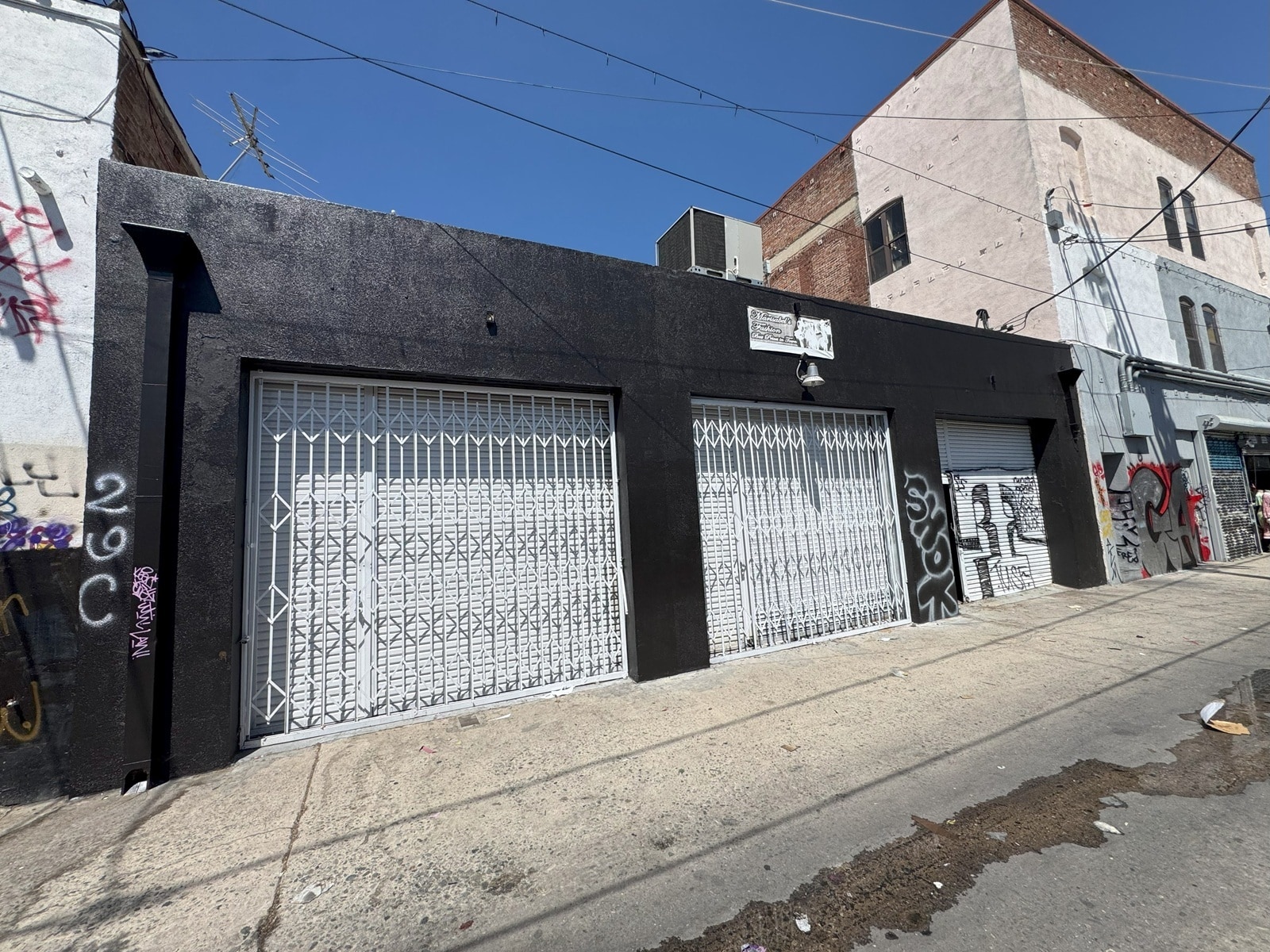 1326 S Main St, Los Angeles, CA à louer Photo intérieure– Image 1 sur 11