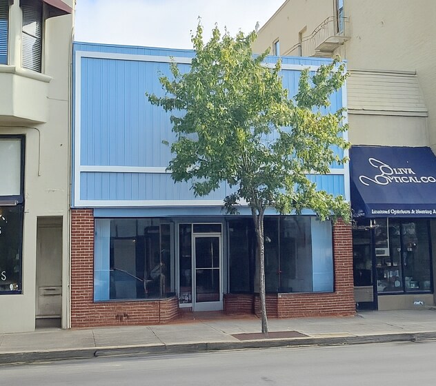 1340 4th St, San Rafael, CA à louer Photo de l’immeuble– Image 1 sur 10