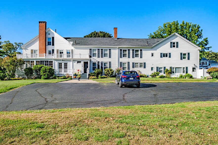 84 Johnson Rd, Gorham, ME à vendre - Photo de l’immeuble – Image 2 sur 65