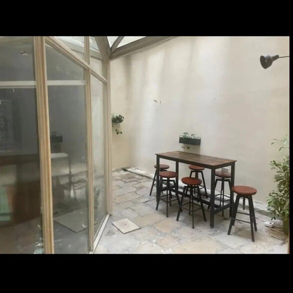 21 Rue Du Chai Des Farines, Bordeaux à louer - Photo de l’immeuble – Image 2 sur 3