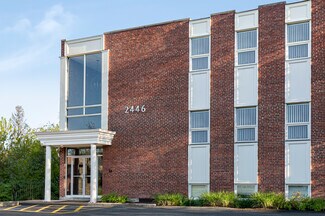 Plus de détails pour 2446 Albany Ave, West Hartford, CT - Bureau/Médical à louer