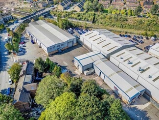 Plus de détails pour Whitacre St, Huddersfield - Industriel/Logistique à louer