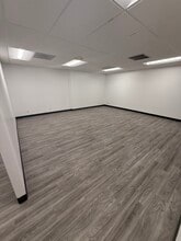 1930 S Alma School Rd, Mesa, AZ à louer Photo intérieure– Image 1 sur 8