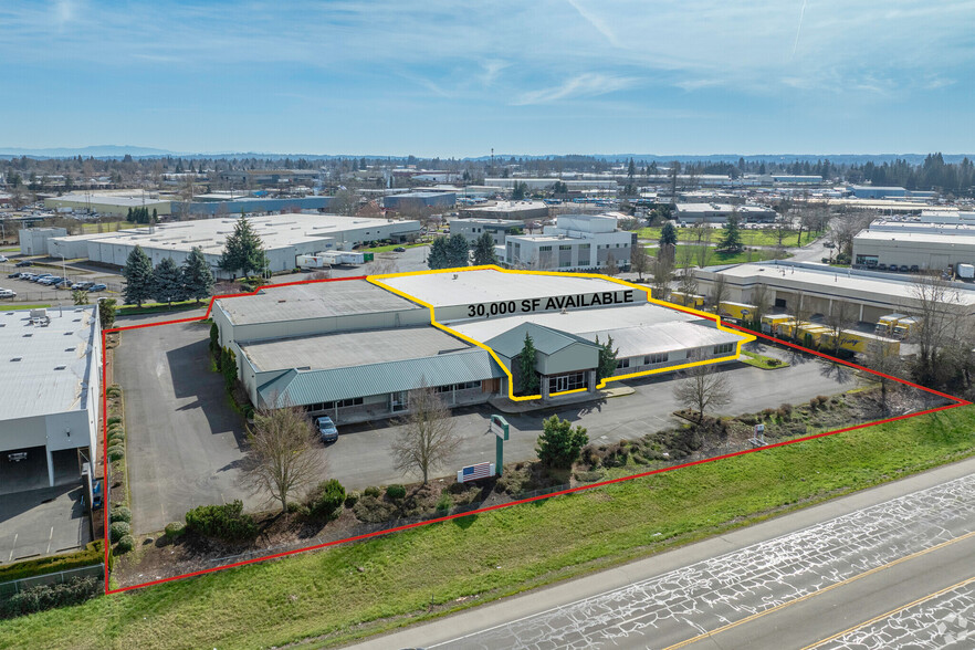 3515 Del Webb Ave NE, Salem, OR à louer - Photo de l’immeuble – Image 2 sur 9