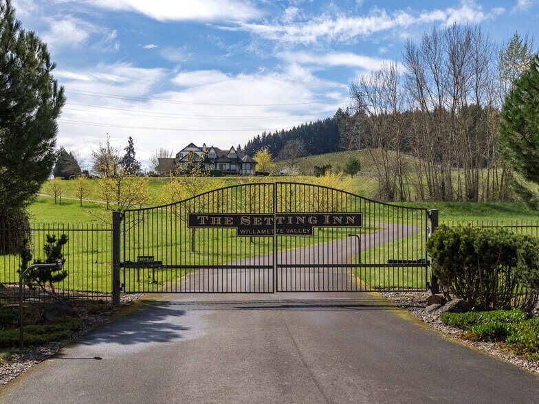 20300 NE Highway 240, Newberg, OR à vendre - Photo de l’immeuble – Image 3 sur 48