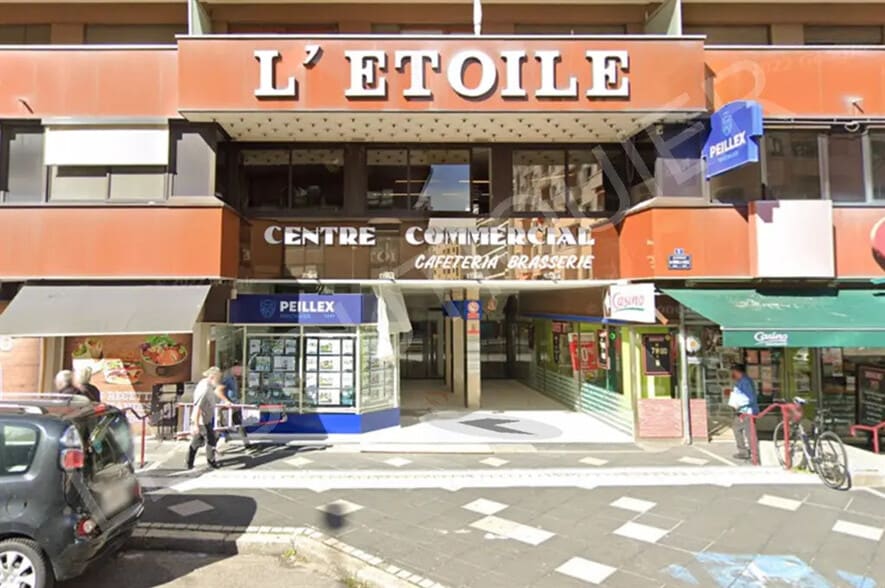 Local commercial dans Thonon-les-Bains à vendre - Photo de l’immeuble – Image 2 sur 3