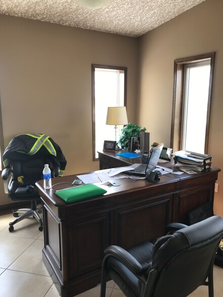 12404 111 Av, Grande Prairie, AB à vendre - Photo de l’immeuble – Image 2 sur 14