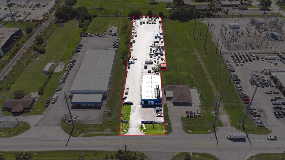 2710 S Combee Rd, Lakeland, FL à louer - Aérien – Image 1 sur 18