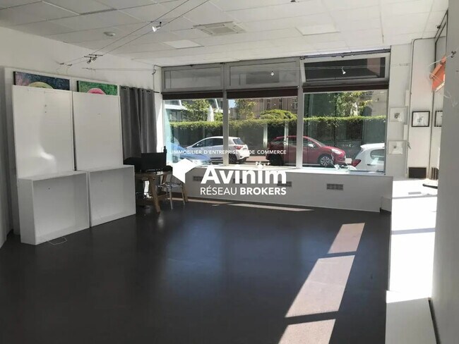 Plus de détails pour Bureau à louer