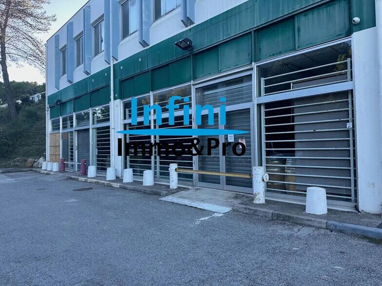Local commercial dans Vallauris à louer - Photo de l’immeuble – Image 2 sur 4