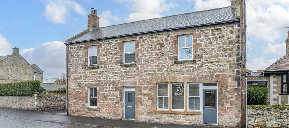 160 Main St, Seahouses à vendre - Photo principale – Image 1 sur 1