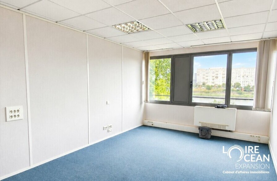 Bureau dans Nantes à vendre - Photo de l’immeuble – Image 2 sur 12