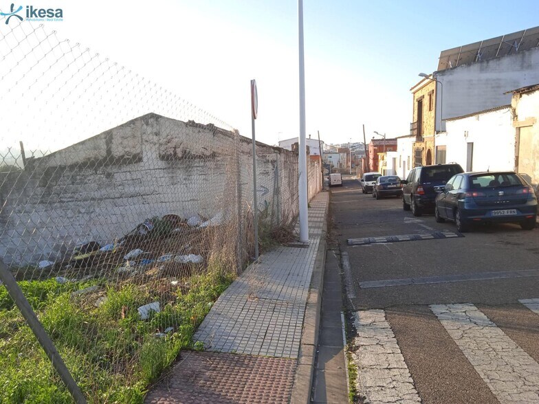 Terrain dans Mérida, Badajoz à vendre - Photo de l’immeuble – Image 3 sur 10