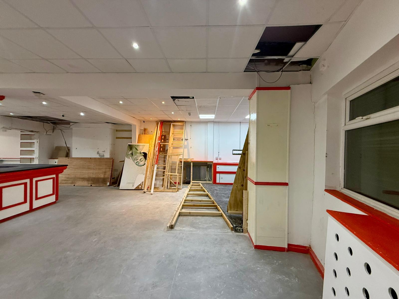 90 Rice Ln, Liverpool à louer Photo intérieure– Image 1 sur 12